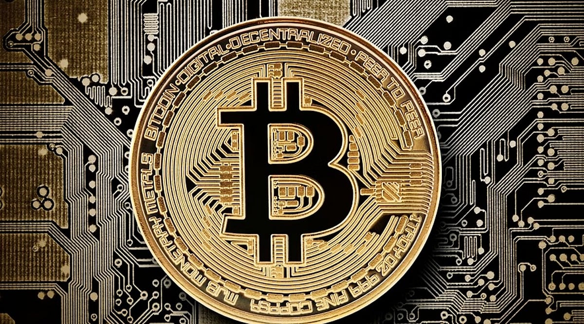Bitcoin Reclaims $66K: Will the Rally Continue Despite Seasonal Slowdown Risks?