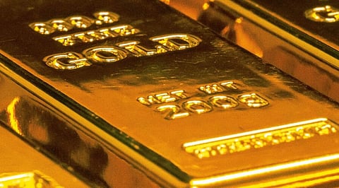 Gold Price Today: Gold Price Declines 0.48% on MCX to Rs. 1,41,800 Amid Stronger Dollar, Brent at $87.30