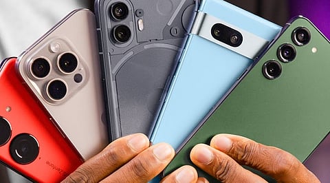Best Flagship Smartphones Under Rs. 45,000 in 2026: Top 4 Picks to Buy