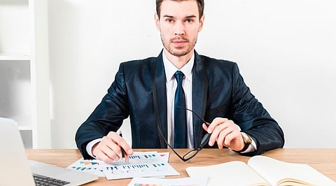 7 Simple Steps to Become a Chief Financial Officer (CFO) in 2026 