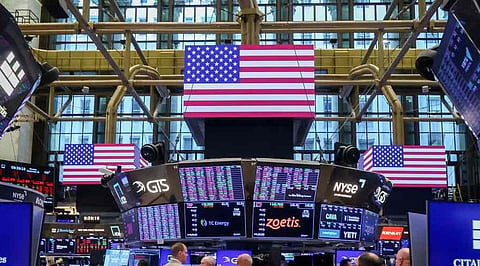 Wall Street Hits Record Highs as Strong Earnings Extend Five-Day Rally 