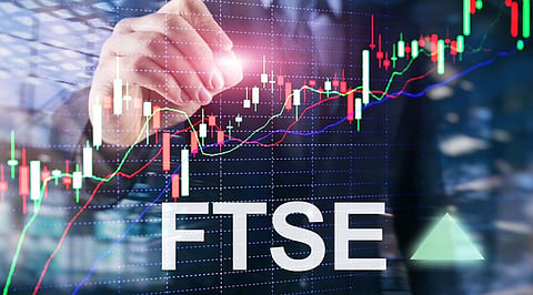 FTSE 100 Live: Index Trades 16.66 points Higher at 10,884.55 Amid Firm Oil Prices 