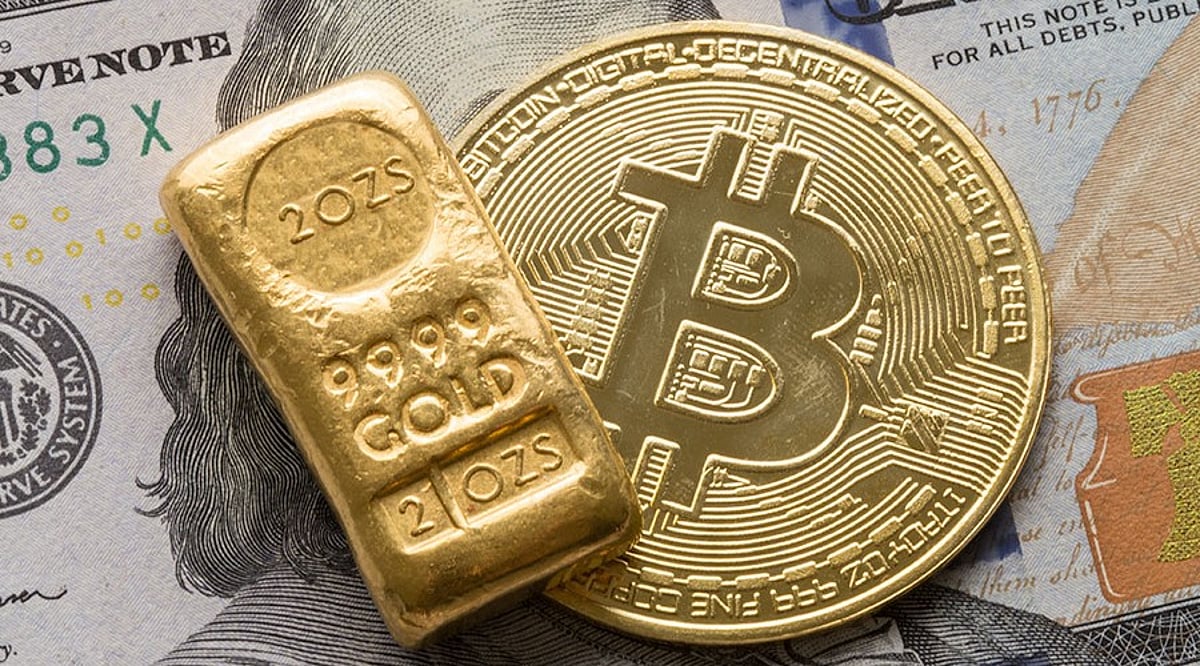 Gold vs Bitcoin: Why Investors are Turning to Scarcity Assets
