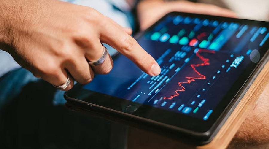 Why Fintech Stocks Could Benefit From the Next Wave of AI Adoption