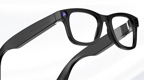 Smart Glasses Buying Guide 2026: Features, Privacy, Battery Life, What to Look For 