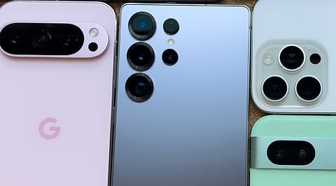 Why Smartphone Buyers in India Are Holding Off.