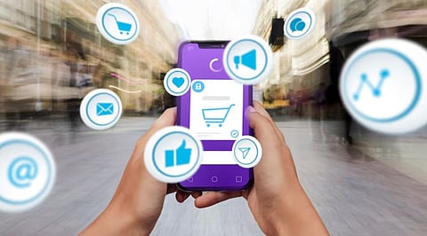 Smart Retail Trends 2027: AI, Robotics, Tech Reshaping Shopping