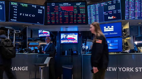 Dow Jones Futures Flat As Oil Tops USD 100, Fed Rate Hike Fears Rise
