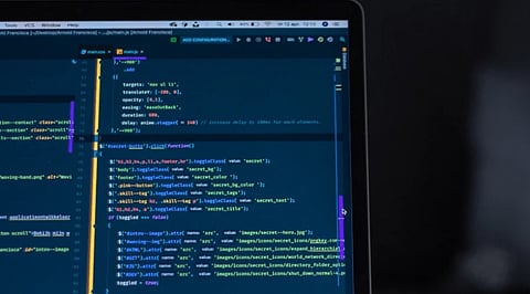 How-to-Become-an-Android-App-Developer-Skills,-Tools-and-Career-Path (1).