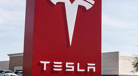 Tesla Stock Rises as SpaceX Merger Talk Fuels Near-Term Upside