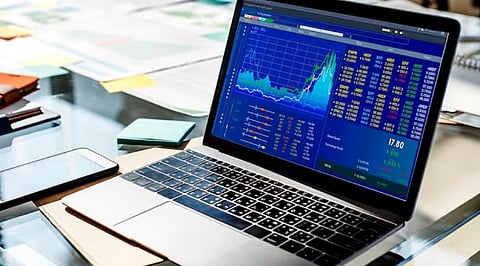 Nifty 50 Opens Flat at 22,599, Sensex Rises 29 Points After RBI’s 25bps Rate Hike