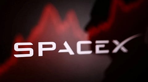 SpaceX Spectrum Deal Sparks Telecom Stock Selloff as Starlink Expands