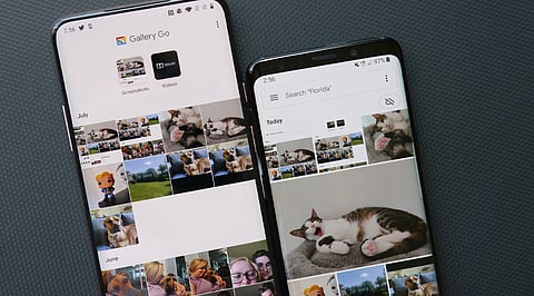 Google Photos vs Your Phone's Gallery App Which is Better.jpg