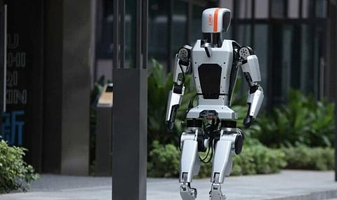 Why Humanoid Robots Still Struggle With Human-Like Movement