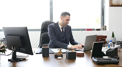 DR YASAM AYAVEFE – NETWORK INTERACTION AND COLLABORATION