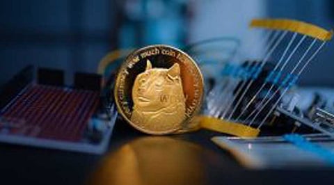 Dogecoin vs EverGrow – Which Crypto Will Hit $1 in 2023?