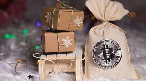 Top 10 Cryptocurrencies to Gift as New Year Presents in 2023