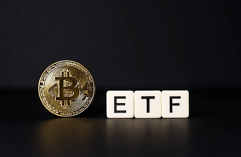 Spot Bitcoin ETFs’ Impact: A Challenge to Gold ETFs? AI-Focused Altcoin Eyes $10M Presale