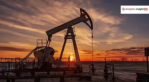 Crude Oil Jumps Over 8% as US-Iran Tensions Return, Strait of Hormuz in Focus