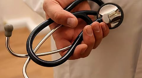 UAE Doctors Warn Against Buying Peptide Injections Online