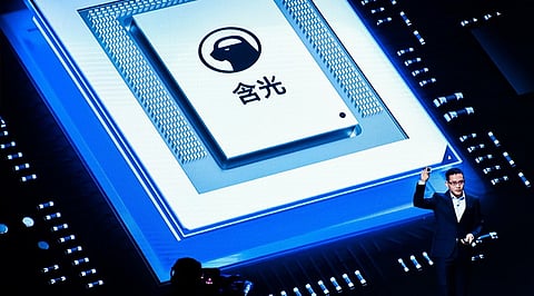 Zhenwu V900