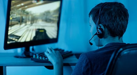 Dubai Police Flag Online Gaming Risks