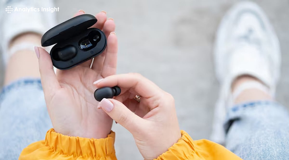 Best Wireless Earbuds Under 50 That Rival AirPods Best Wireless Earbuds Under 50 That Rival Airpods