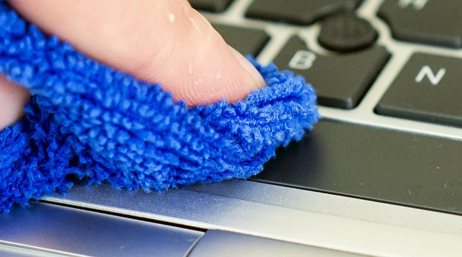 Clean Your Laptop Without Any Damage: Expert Tips