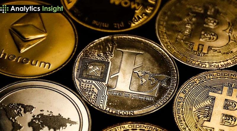 Crypto news today: Altcoins Rise as Bitcoin Slips