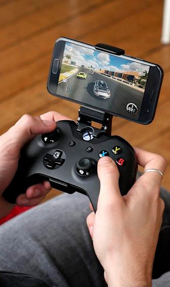 From Console to Cloud: Is Cloud Gaming Finally Mainstream?
