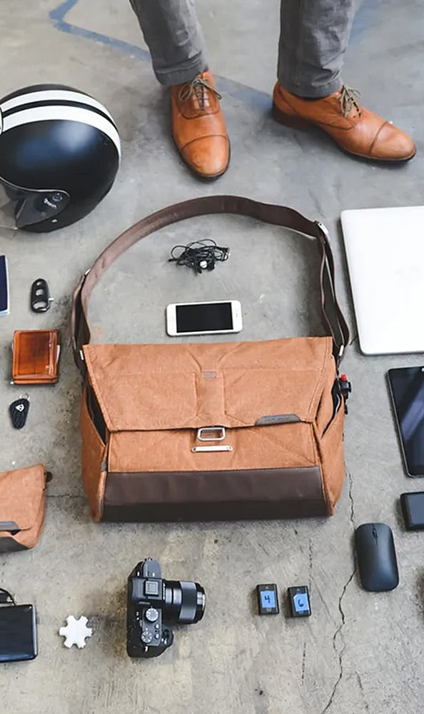 Pic-9--Always-pack-your-smart-travel-devices-inside-your-carry-on-baggage-to-follow-safety-rules..jpg