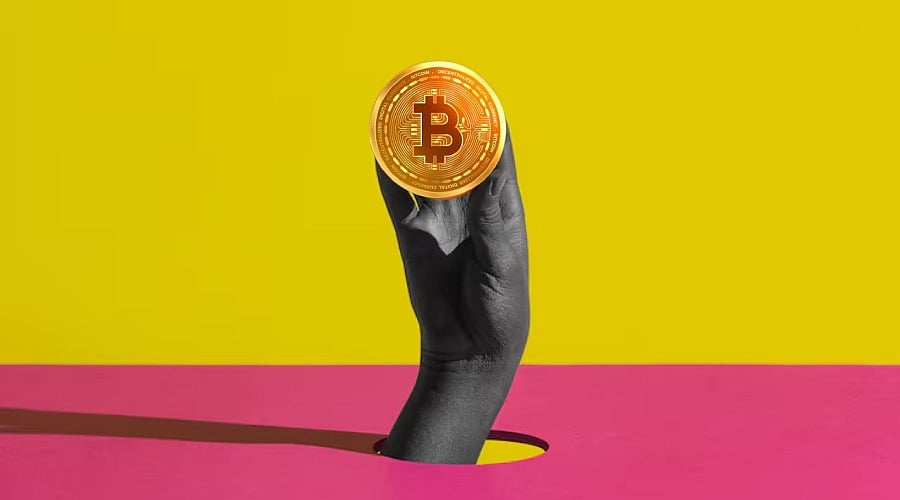 Bitcoin Price Slips Below $63,000: Can BTC Recover from $62,700?