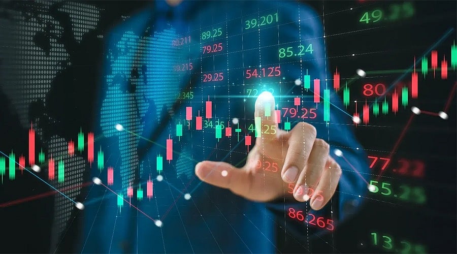US Stock Market Today: S&P 500 Falls as Chip Rout and Netflix Slide Pressure Wall Street Investors
