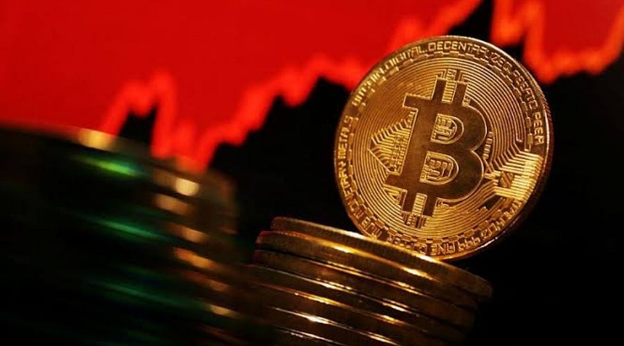 Crypto Prices Today: Bitcoin Slips to $63,92; Oil Surge, Hormuz Doubts Rattle Risk Assets