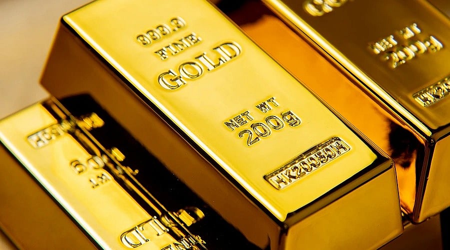 Gold Price Today: MCX Gold Traded Flat at Rs. 1,53,171 Amid Decline in ...