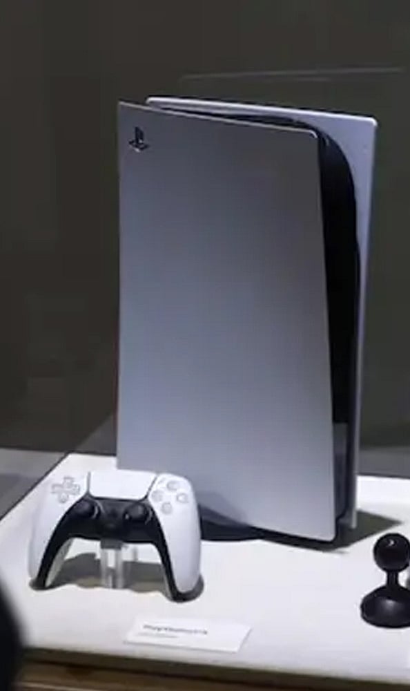 Memory Challenges: Sony is navigating a global memory shortage driven by AI infrastructure demand, potentially affecting next-generation hardware costs and launch timing.