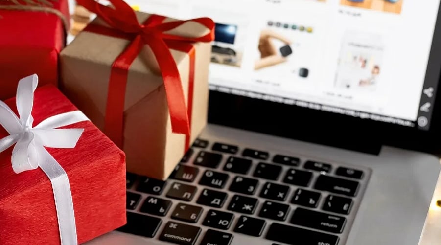 Fall remains attractive because holiday spending