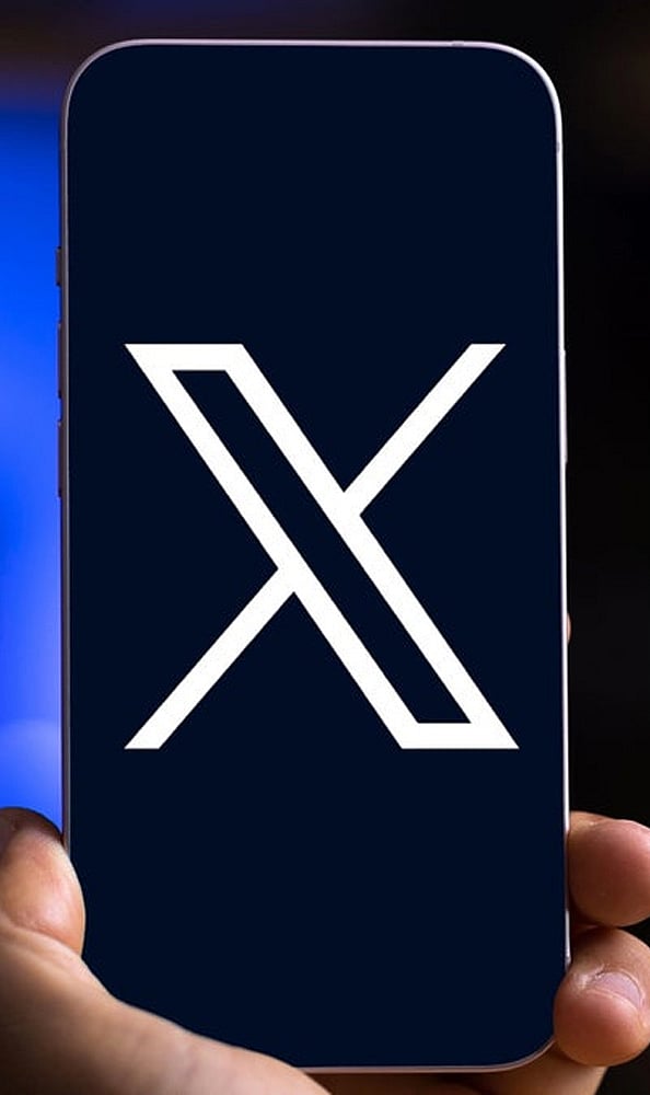 X Took 2 Years: Twitter, now known as X, took around 2 years to reach the 1 million-user mark. Social media growth was much slower in its early years.
