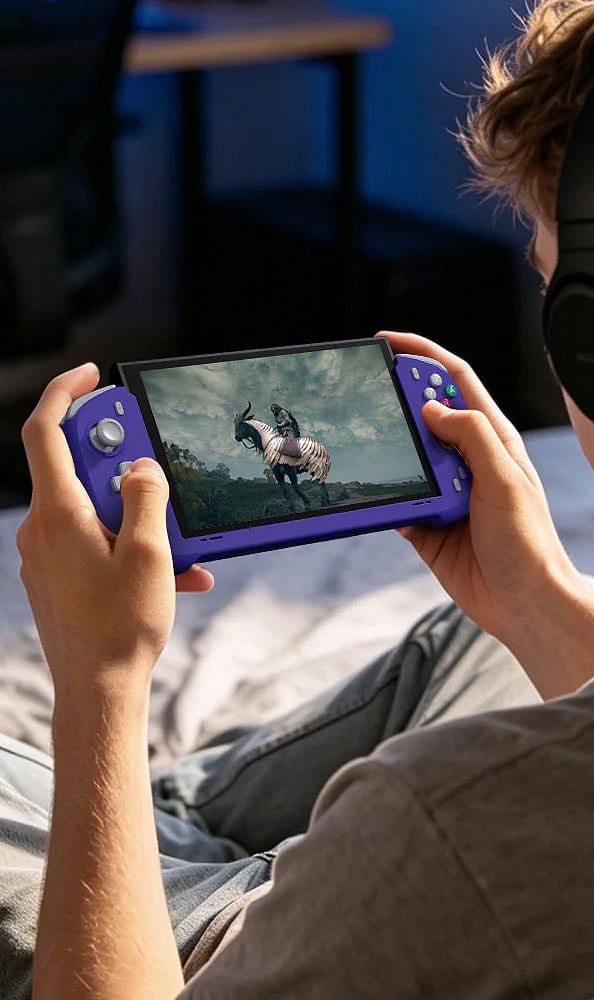 Play in Handheld Mode: Elden Ring can be played in both docked and handheld modes on Nintendo Switch 2, letting players explore the Lands Between on the move.