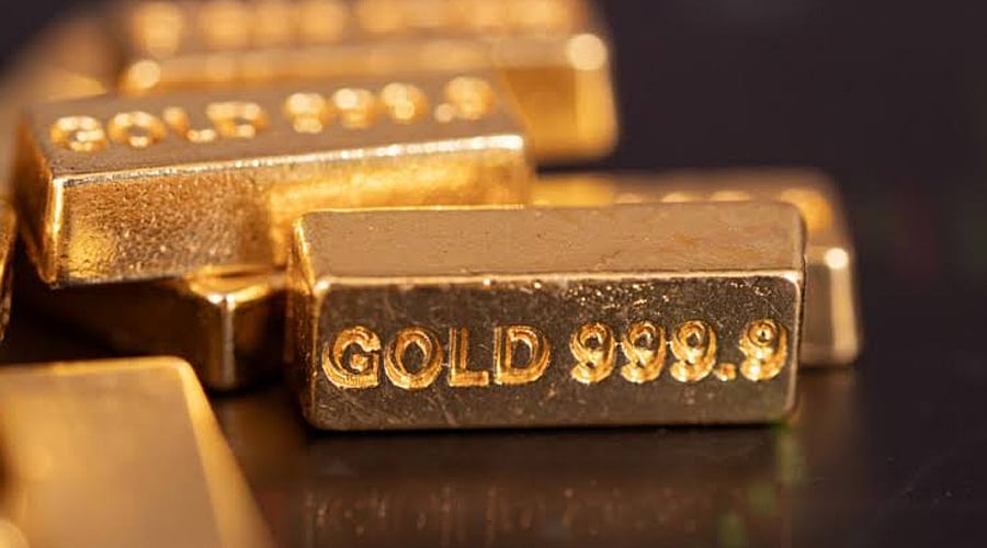 Houston follows the same international gold benchmark, although individual dealers may quote different retail prices