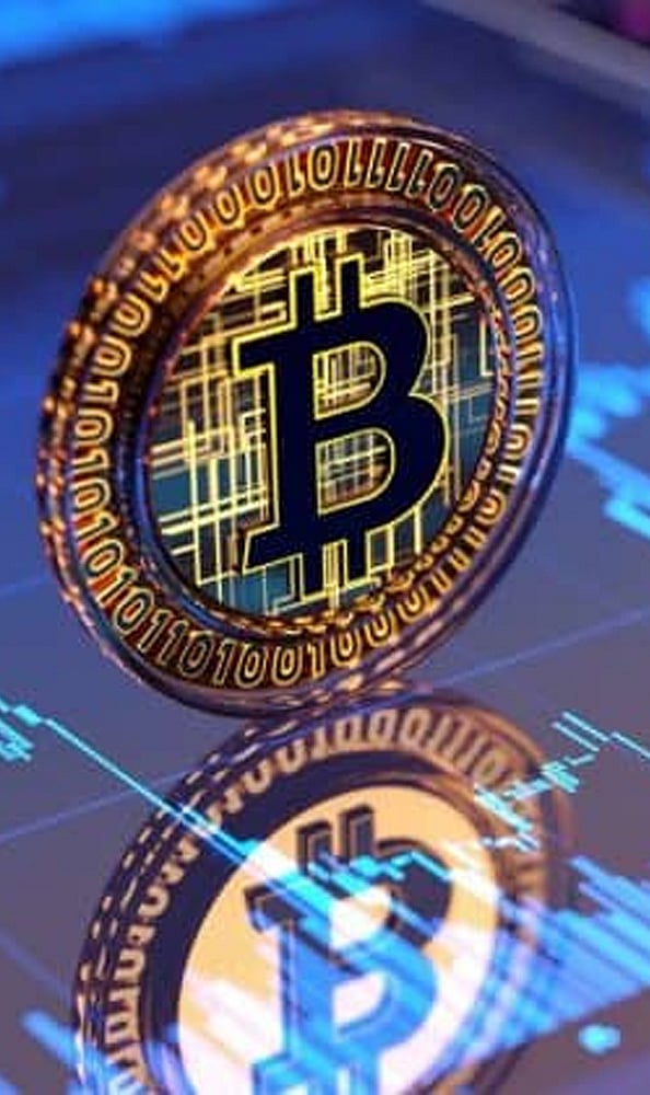 Large Investor Sell-Offs: When major Bitcoin holders sell substantial amounts, increased selling pressure can push prices lower, particularly when market demand weakens.