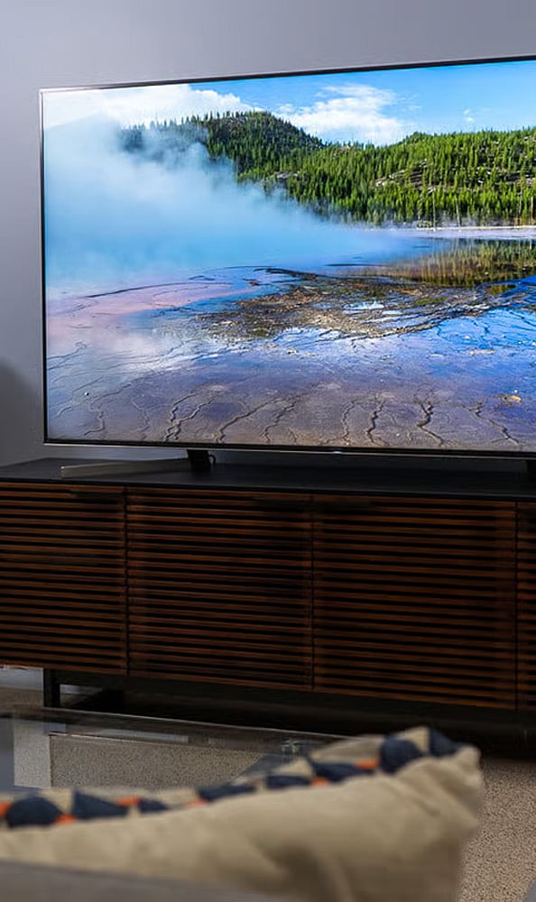OLED vs QLED The Ultimate TV Showdown!