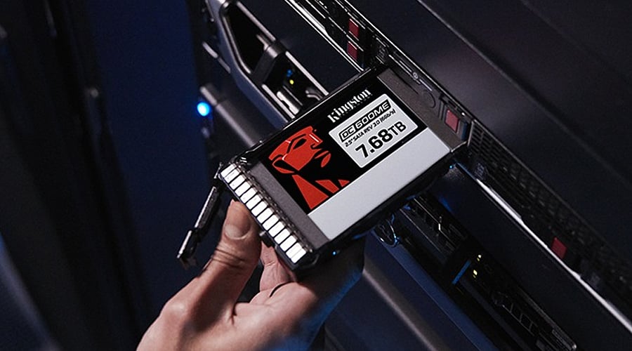 Pic-5-More-Storage-in-Less-Rack-Space.jpg