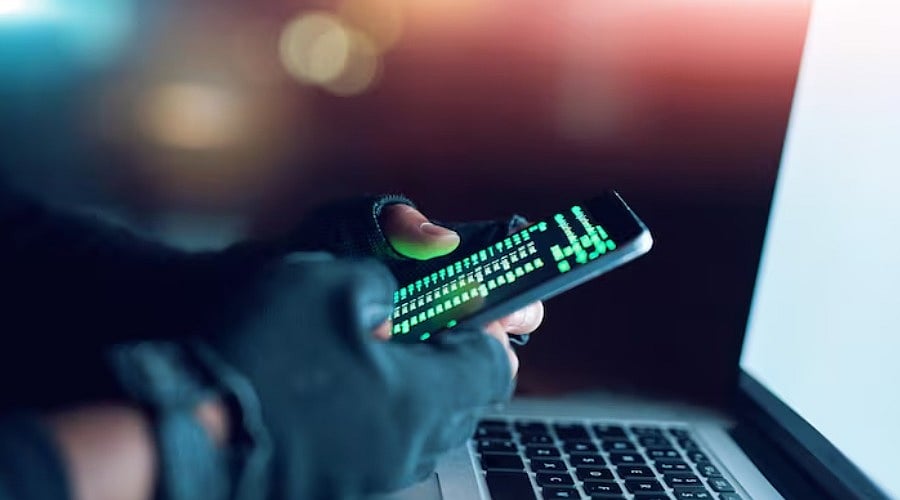 Israeli Firms Accused of Using Ads to Spy on Al Jazeera Devices