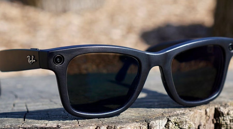 Smart Glasses Privacy Crisis Triggers Regulatory Bans | Seller Compliance Risk