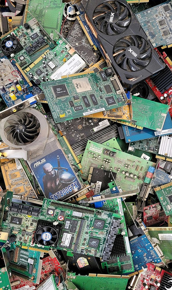 CPU And RAM Keep Virtual Worlds Running Smoothly