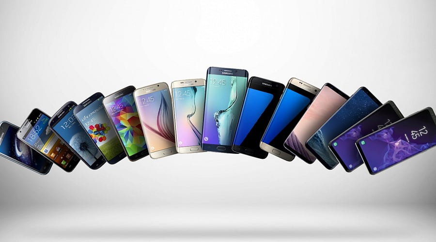 Samsung entered the mobile phone market and steadily expanded its presence as mobile communications became increasingly important worldwide.