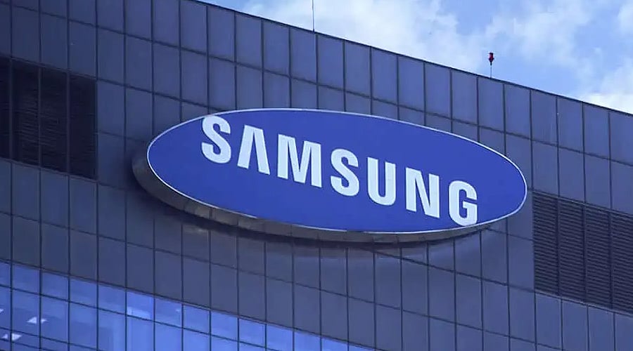Samsung was founded in 1938 by Lee Byung-chul in Daegu, South Korea