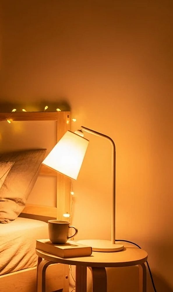 Switch-to-Warm-Lighting-in-the-Evening