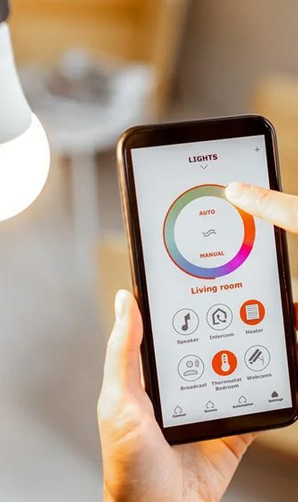 Make-Your-Smart-Lights-Adjust-Automatically